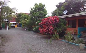 Cabinas Surf Side
