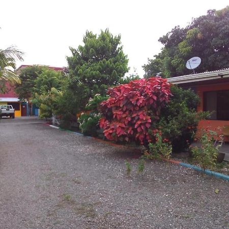 Cabinas Surf Side Cahuita Zewnętrze zdjęcie