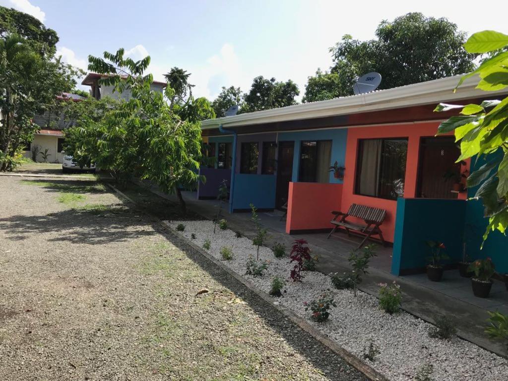 Cabinas Surf Side Cahuita Zewnętrze zdjęcie